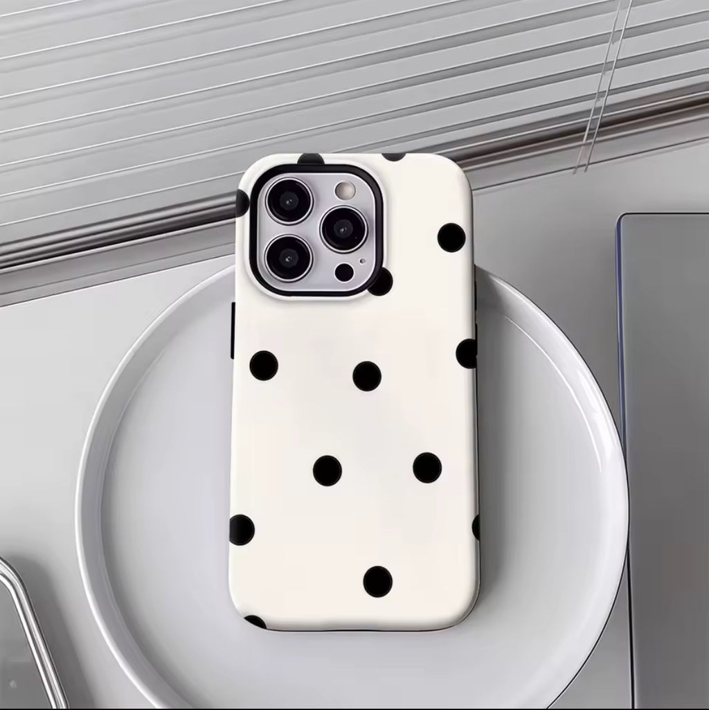 Irregular Black Polka Dots IPhone17 Must-Haves