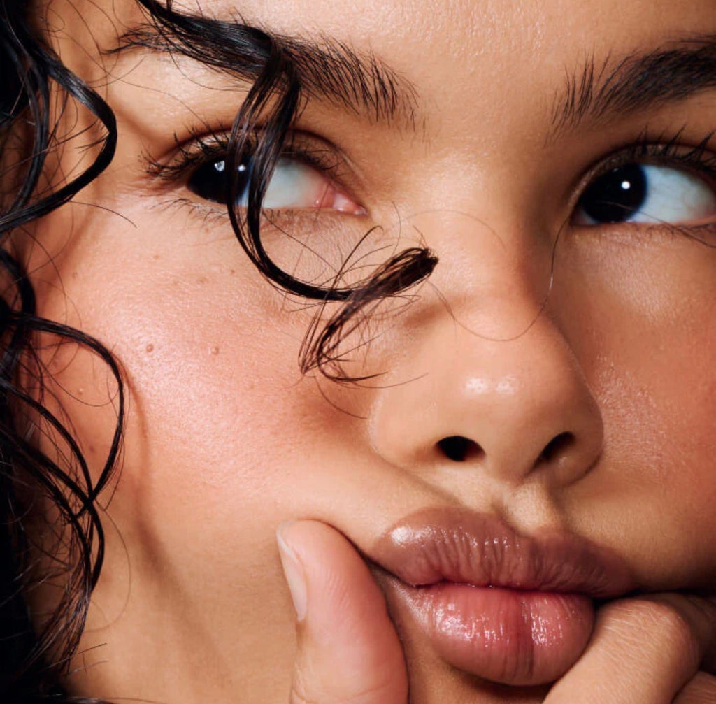 rhode peptide lip shape twist