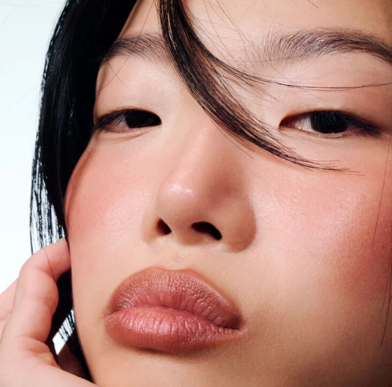 rhode peptide lip shape lunge