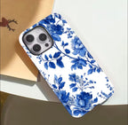 Coque de téléphone florale en porcelaine bleue
