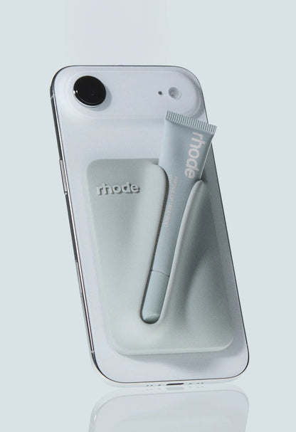 snap-on lip case with lipgloss